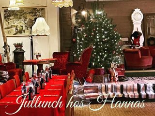 Jullunch hos Hanna’s i Björköby!
God mat och riktig julstämning!
Lyxigt att ha en sån granne till BIAB!

#julbord#julmat#jullunch#aluminiumindustri #bearbetning #trevligtfolk #trevligtsällskap #viärbiab #björkö #björköby #björköindustriprodukter